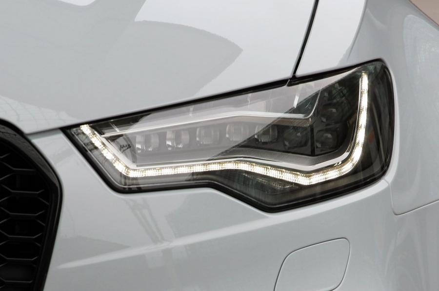 Детали экстерьера Audi RS6 Avant (4G, C7) 2013 года  (WW) (фото 71 из 90)